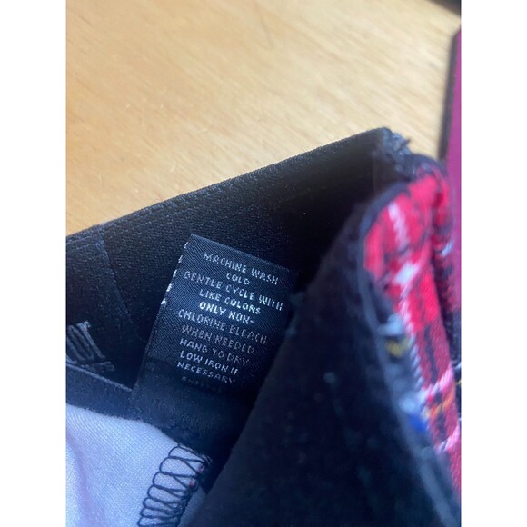 Slim Factor by Investments Compression Waist Tartan Leggings Red Regular Small - Picture 5 of 8